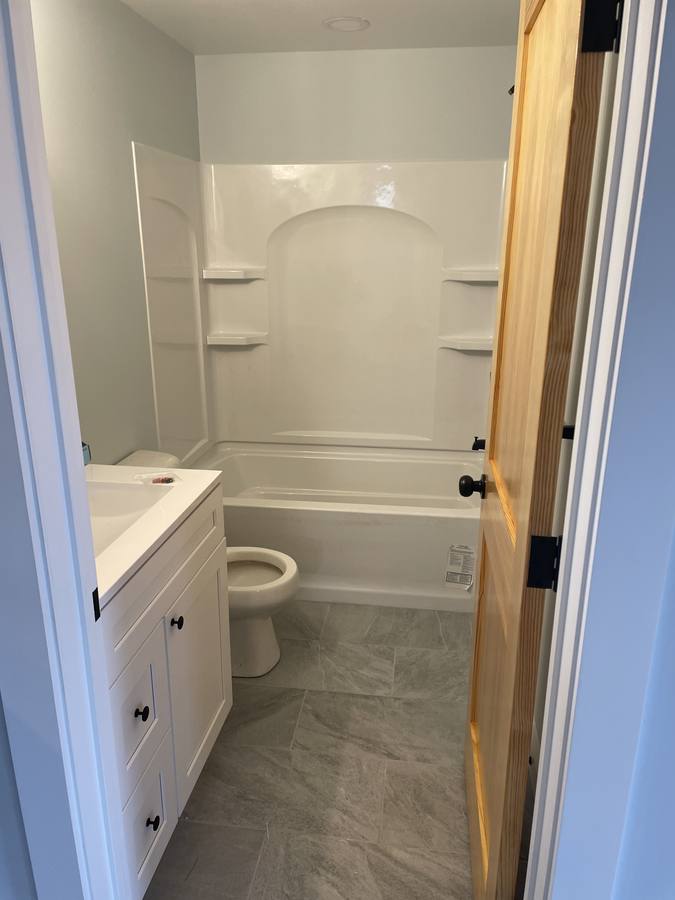 Finished tub bathroom